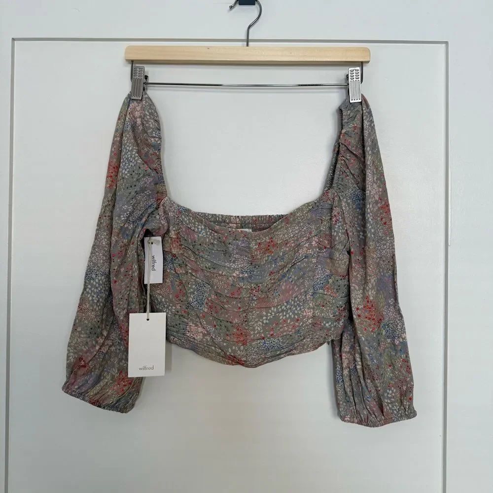 NWT Wilfred Aritzia Lolita Smocked Cropped Top Sz M Floral Long Puff Sleeve Boho